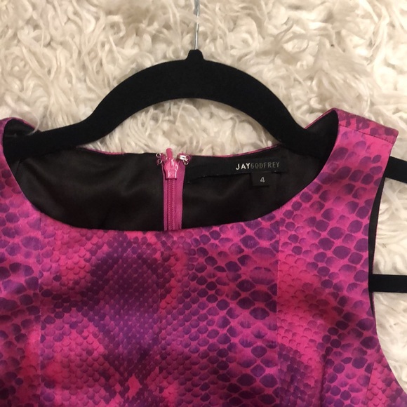 Dress - Picture 3 of 3